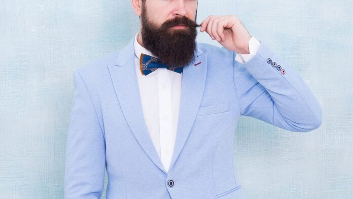 groomsman-has-‘perfect’-response-to-request-that-he-shave-beard-for-wedding,-according-to-reddit