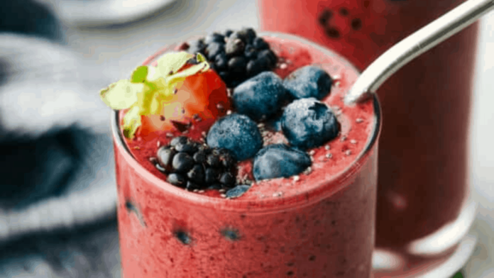 mixed-berry-smoothie