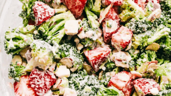 creamy-strawberry-broccoli-salad