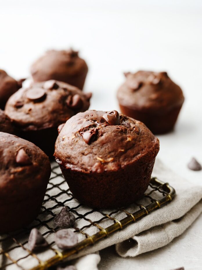 healthier-double-chocolate-muffins