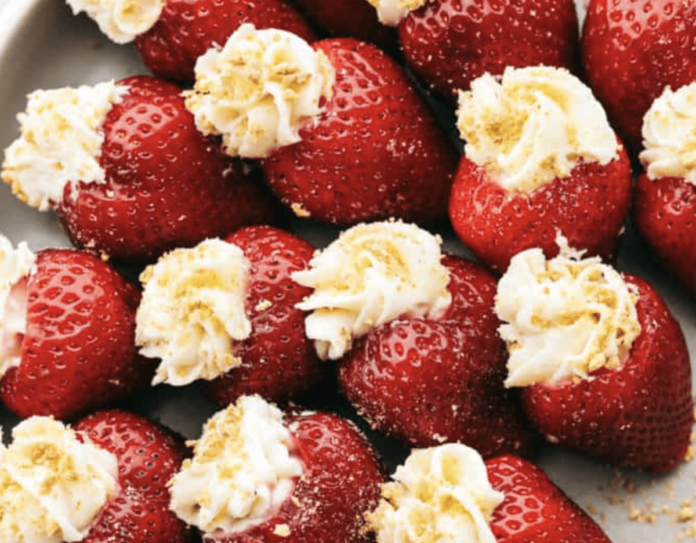 cheesecake-stuffed-strawberries